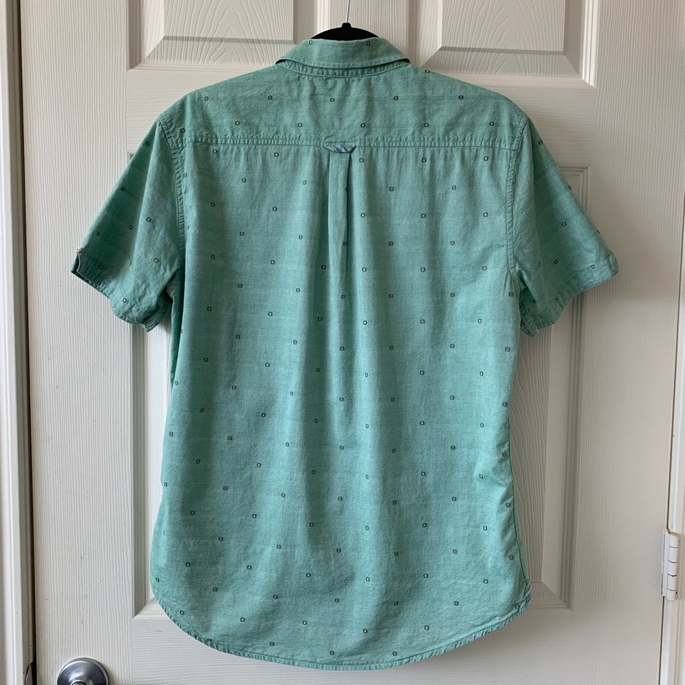 Nordstrom Men’s Short Sleeve Button Down Shirt - Picture 6 of 7